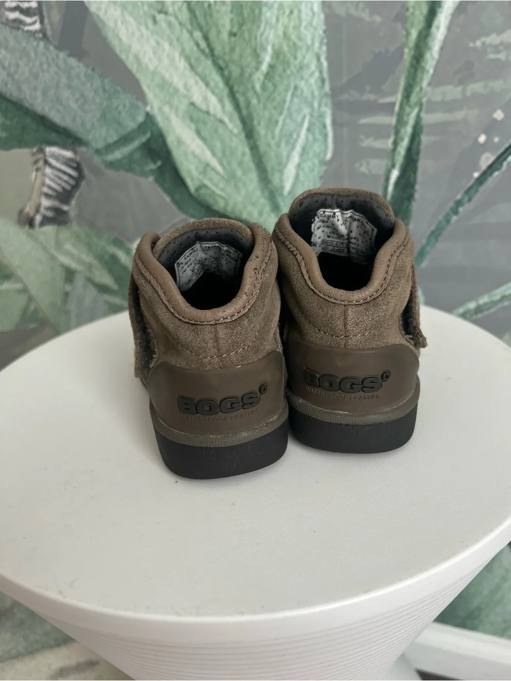 BOGS Toddler Waterproof Leather Boots – Size 7